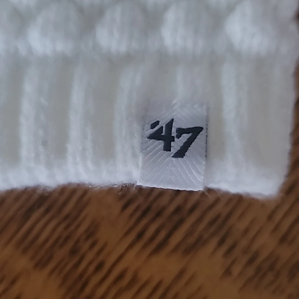 SEAHAWKS Ladies, NFL Crocheted Knit hat - Picture 4 of 6